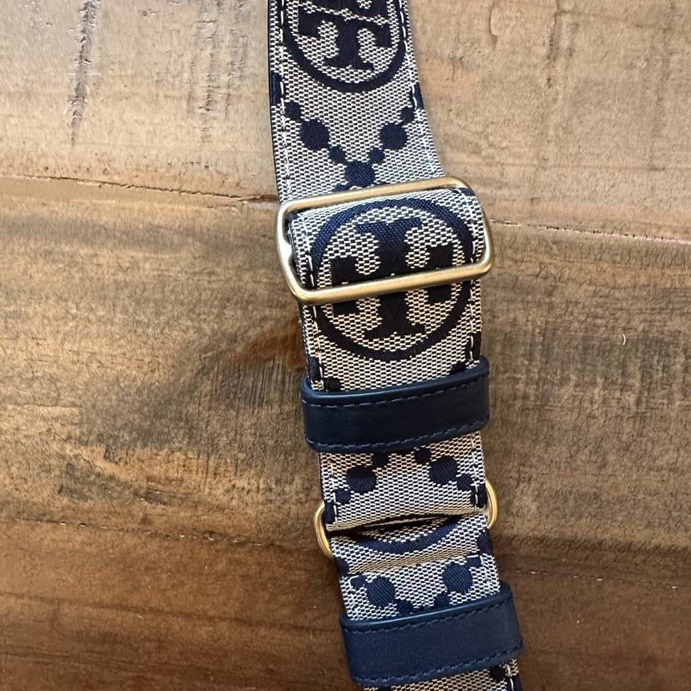 Tory Burch Black Crossbody Bag - Picture 11 of 16